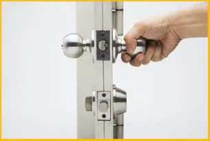 Miami Olympic Locksmith Miami, FL 305-744-5298 - 8-commercial-lock-out